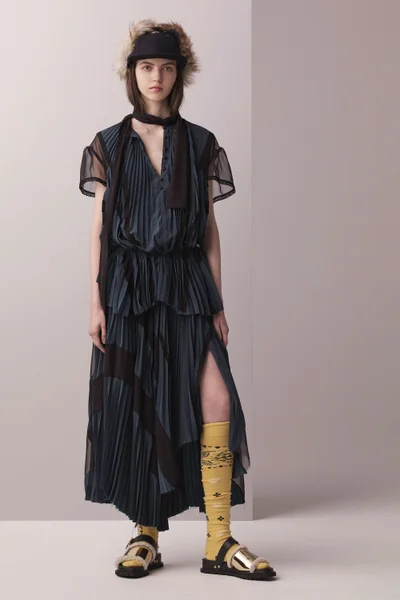Look 13
